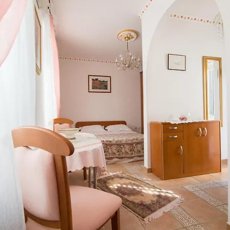 Villa Anna Savudrija Exterior photo